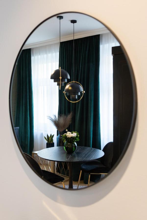 Pierrot & Pierrette Mesnicka Apartment Zagreb Luaran gambar