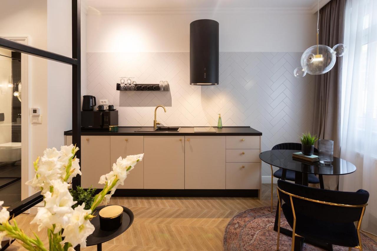 Pierrot & Pierrette Mesnicka Apartment Zagreb Luaran gambar