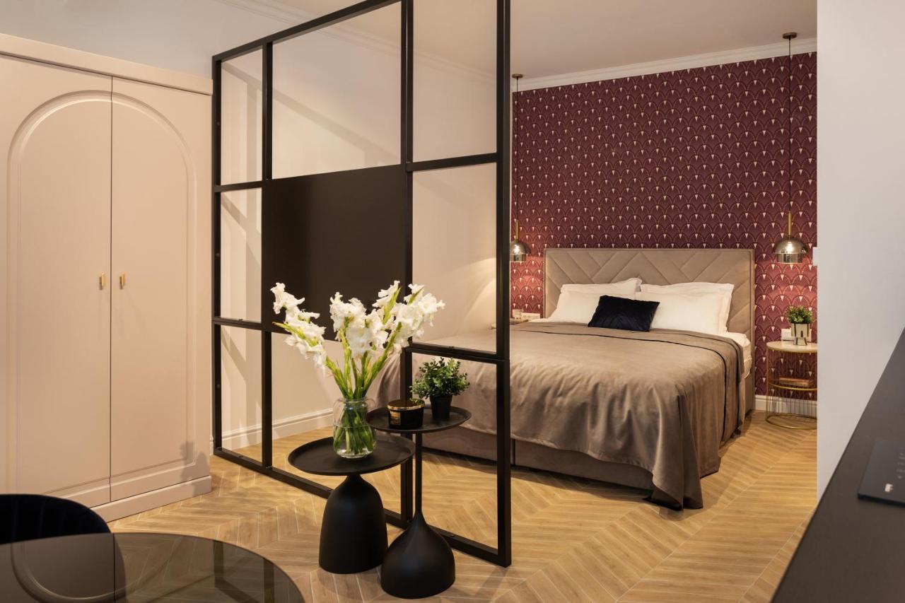 Pierrot & Pierrette Mesnicka Apartment Zagreb Luaran gambar